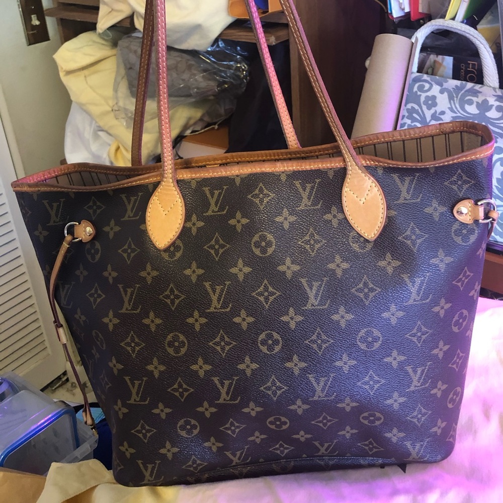 AUTH LOUIS VUITTON NEVERFULL MM